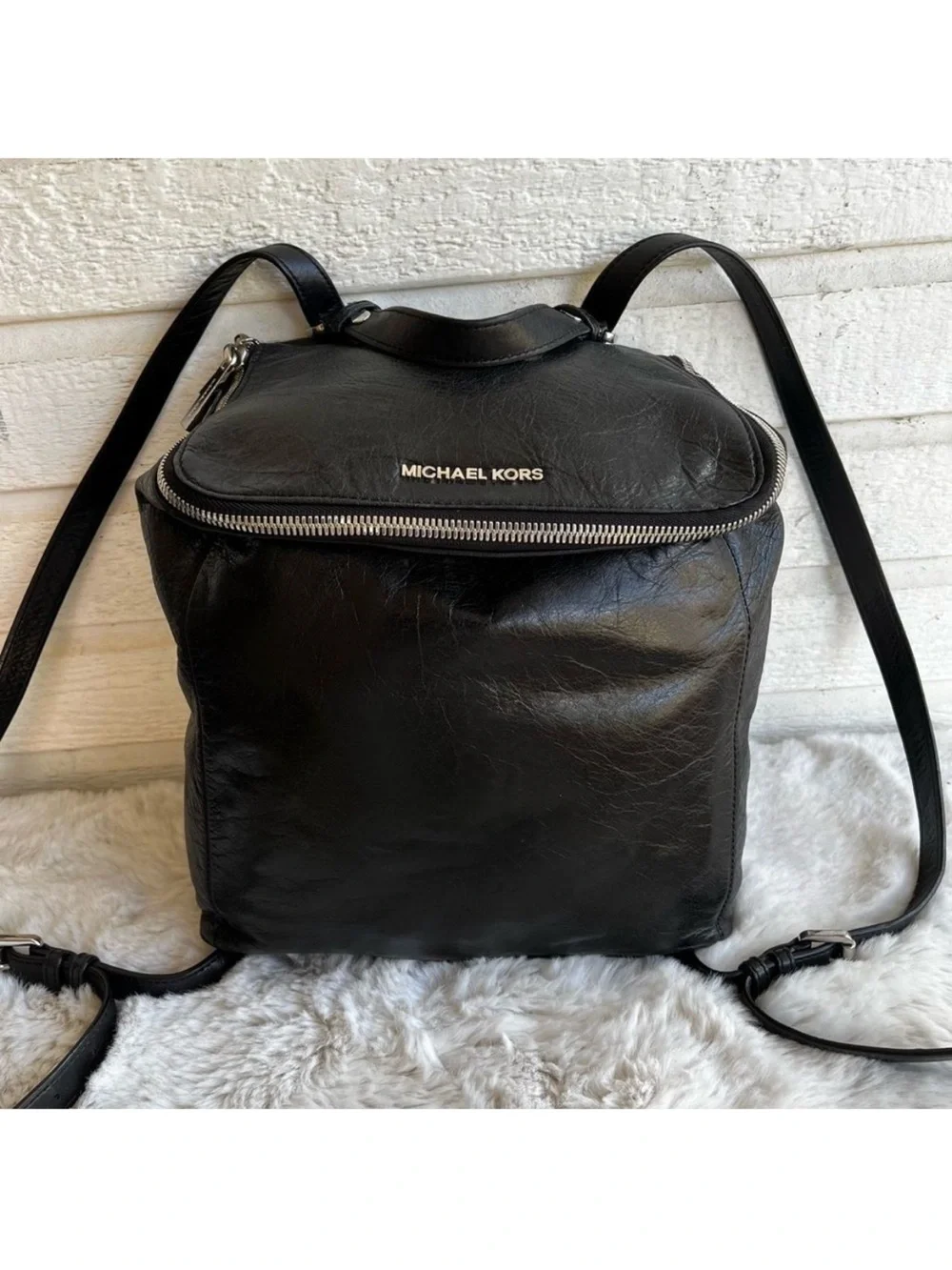 MICHAEL KORS Lisbeth Sable Tribeca Quinn Backpack Shoulder Bag Black Leather